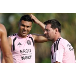 Diesen Sommer haben mehrere Spieler Manchester United verlassen Diesen Sommer haben mehrere Spieler Manchester United verlassen